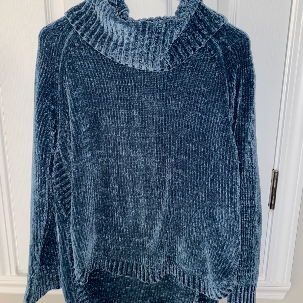 mock neck sweater